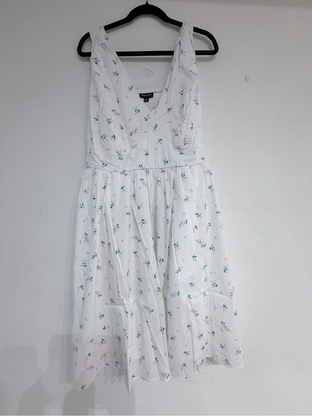 Retro Chic White Pink Floral V-Neck Swing Dress Size 2X NWT